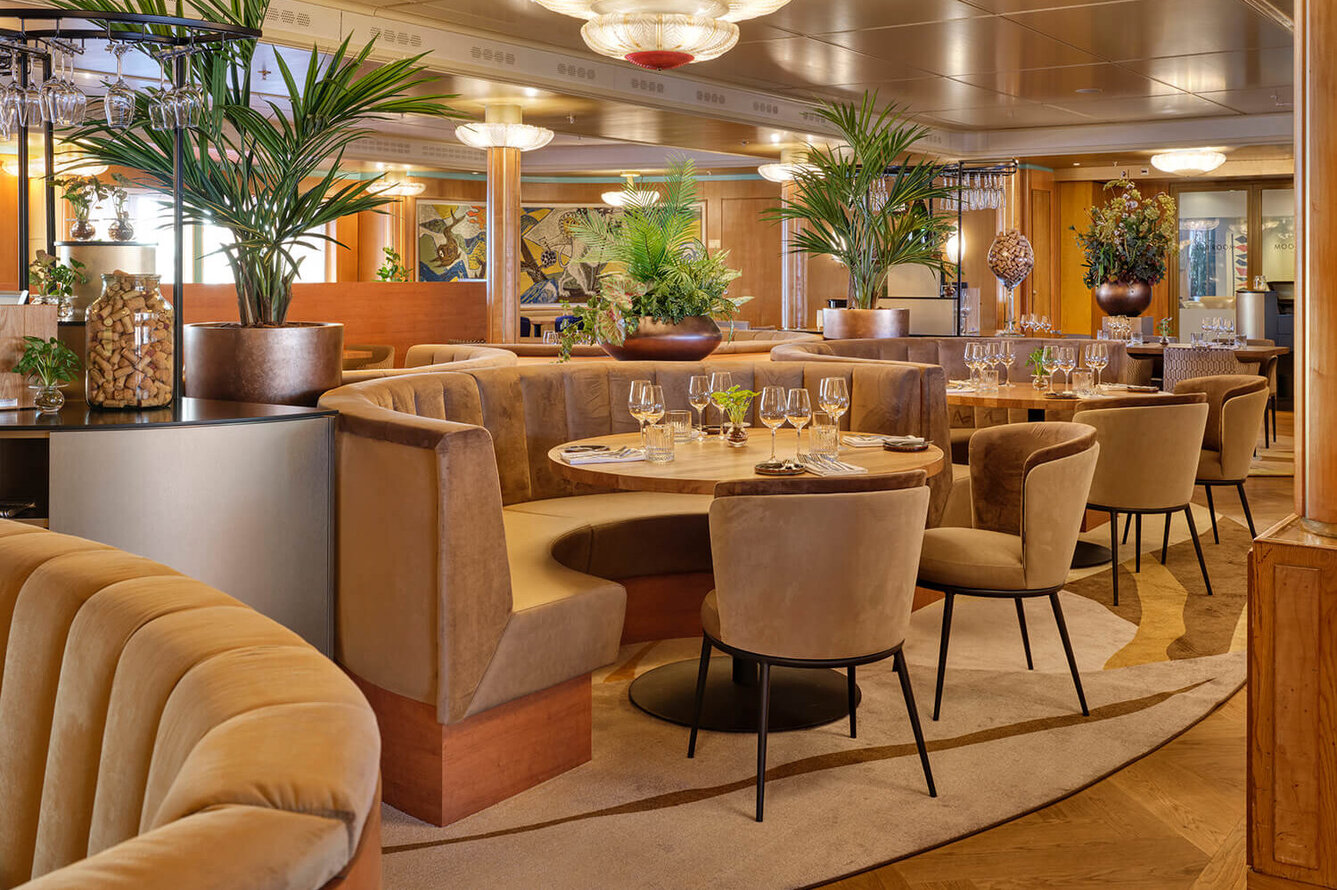 Club Room, SS Rotterdam